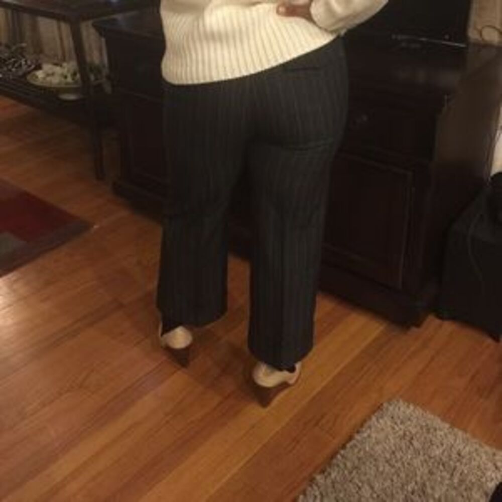 Kenar Capri pant - Picture 2 of 3